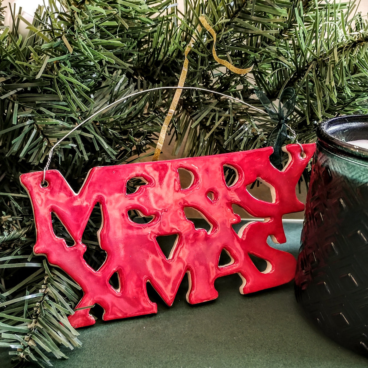 "Merry Xmas" ceramic decoration