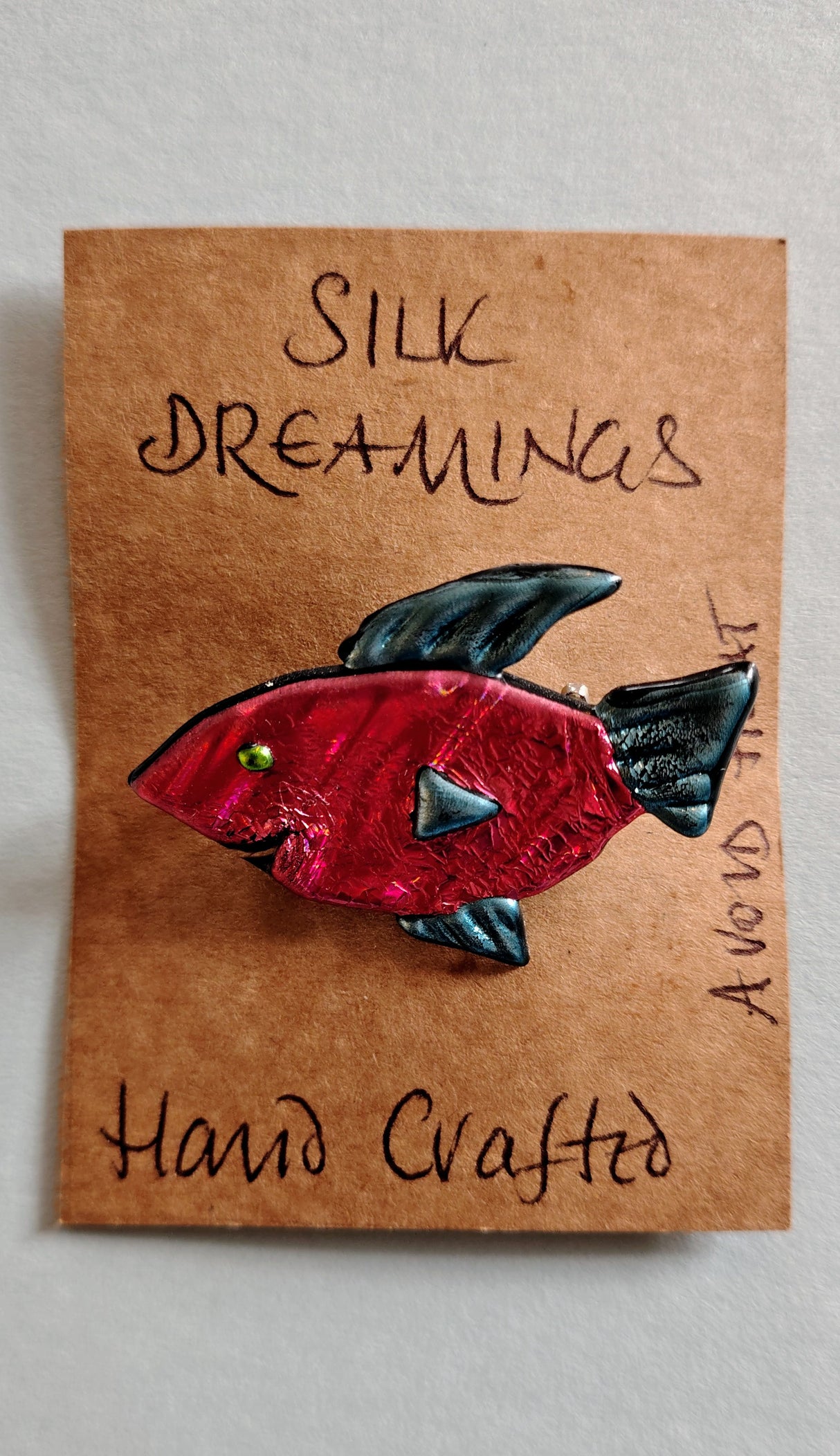 Silk Dreamings fish brooch