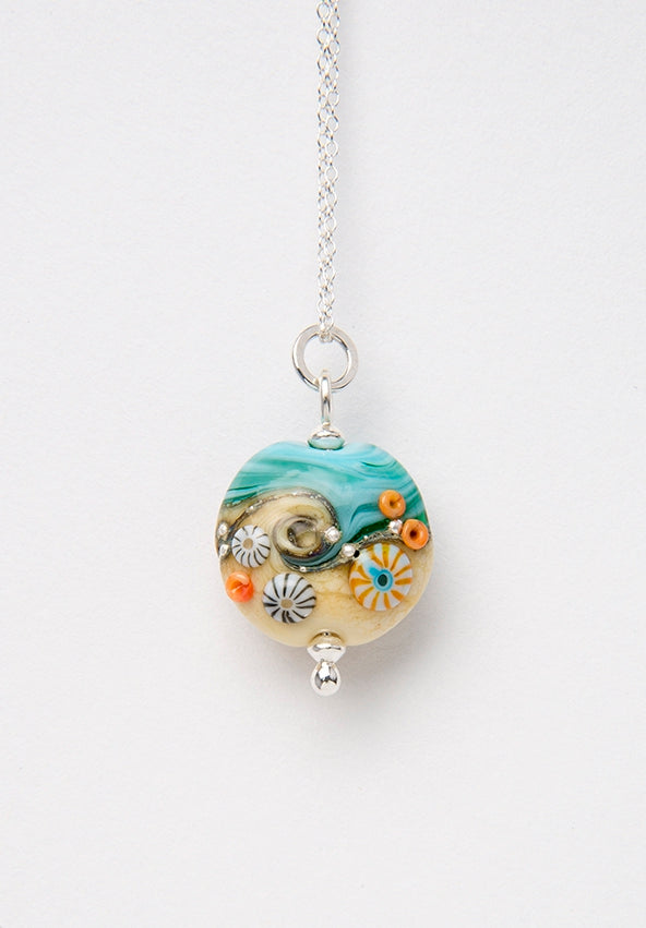 Sand & Sea Beach Babe Lentil pendant