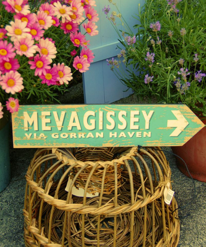 Mevagissey via Gorran Haven coastal sign (green)