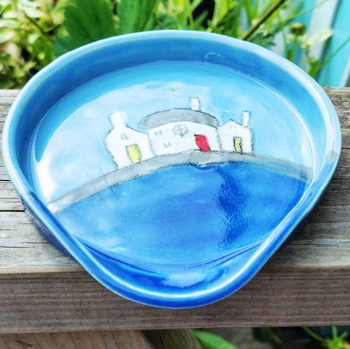 Seaside Cottage Spoon Rest by Wellydog Ceramics COM