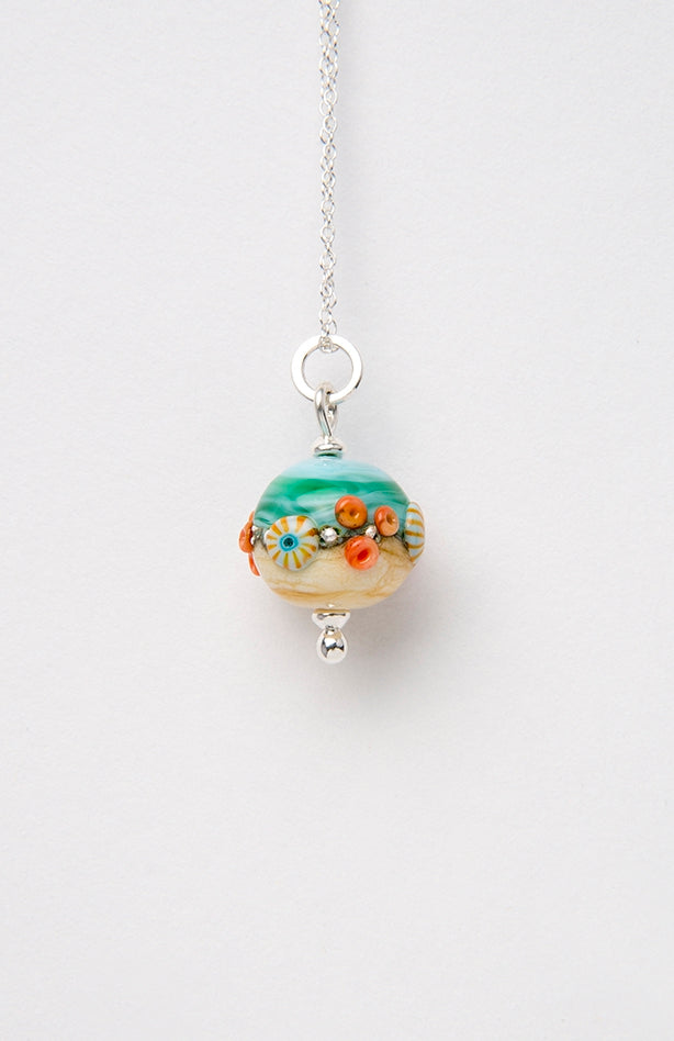 Sand & Sea Beach Babe Round  pendant
