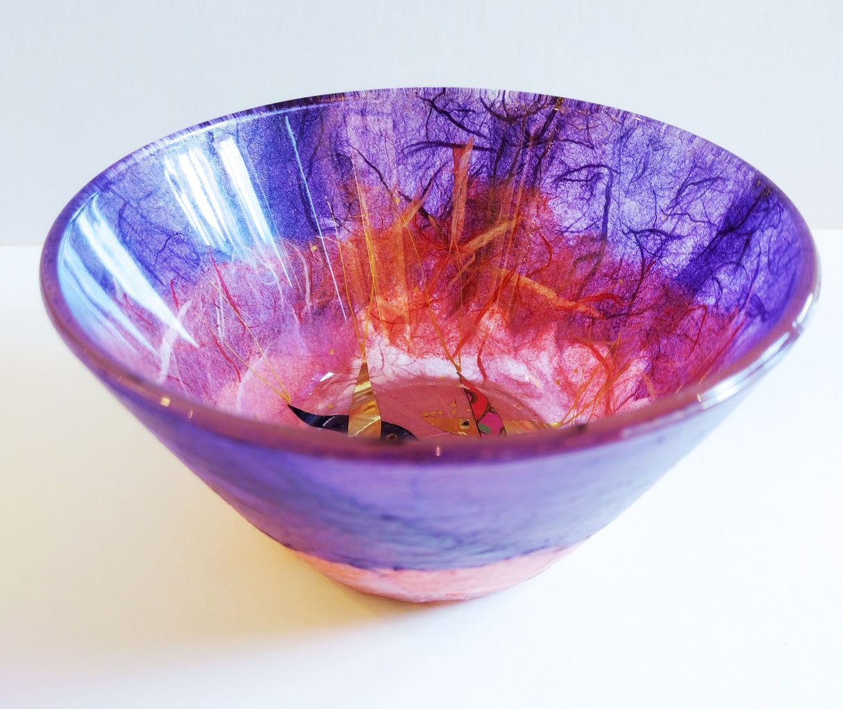 Shoal of Fish straw-silk glass deep bowl by Margaret Johnson