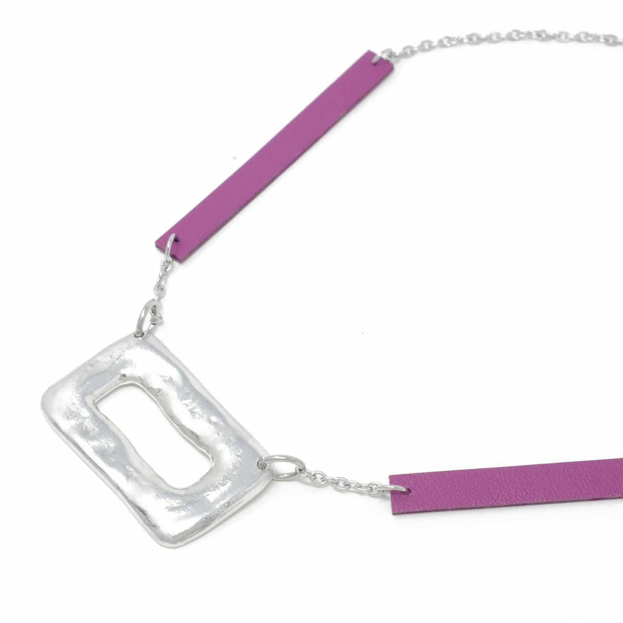 Short Ring Feature Necklace with Grape Leather Chain Feature